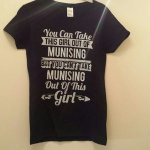 Womens Munising Tee Shirt